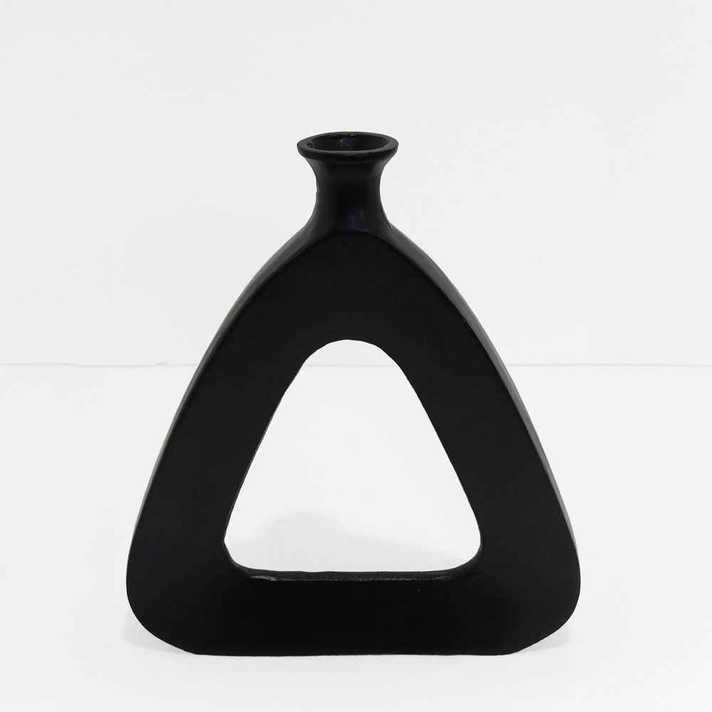 028989-tsNg9-first-_1 Abstract Triangle Βαζο 33x5x38cm Αλουμινιο Μαυρο - Image 1