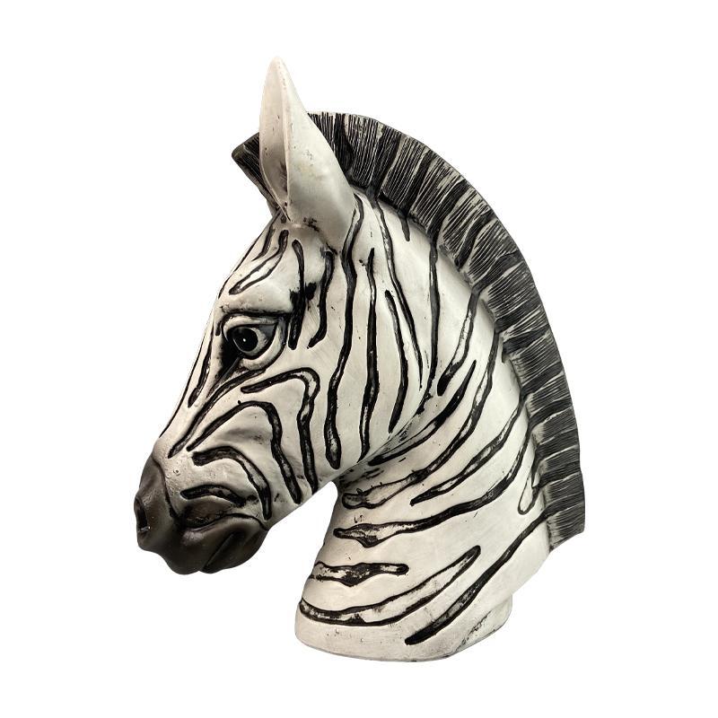 epitrapezio-diakosmitiko-kefali-zebras-fylliana-aspro-mayro-chroma-polyresin-165x75x19ek1717413901 Επιτραπεζιο Διακοσμητικο Κεφαλη Ζεβρας Fylliana Ασπρο-Μαυρο Χρωμα Polyresin 16.5x7.5x19εκ - Image 1